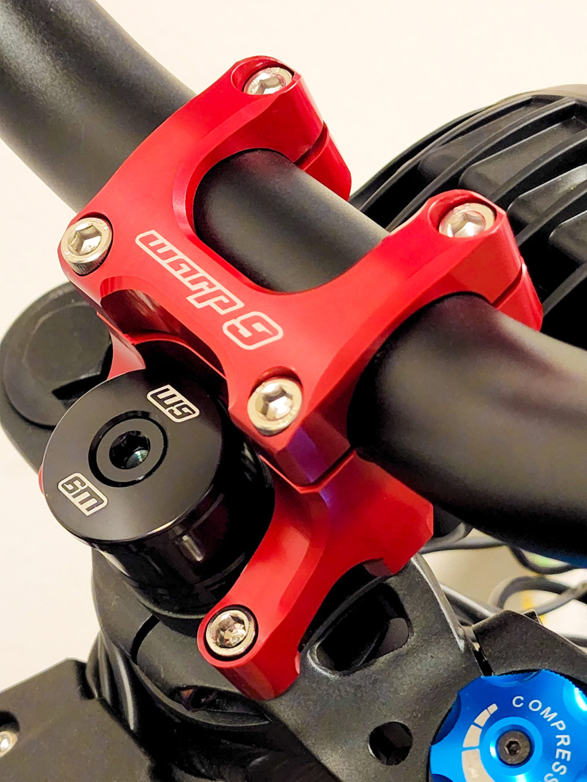 Bar Mount