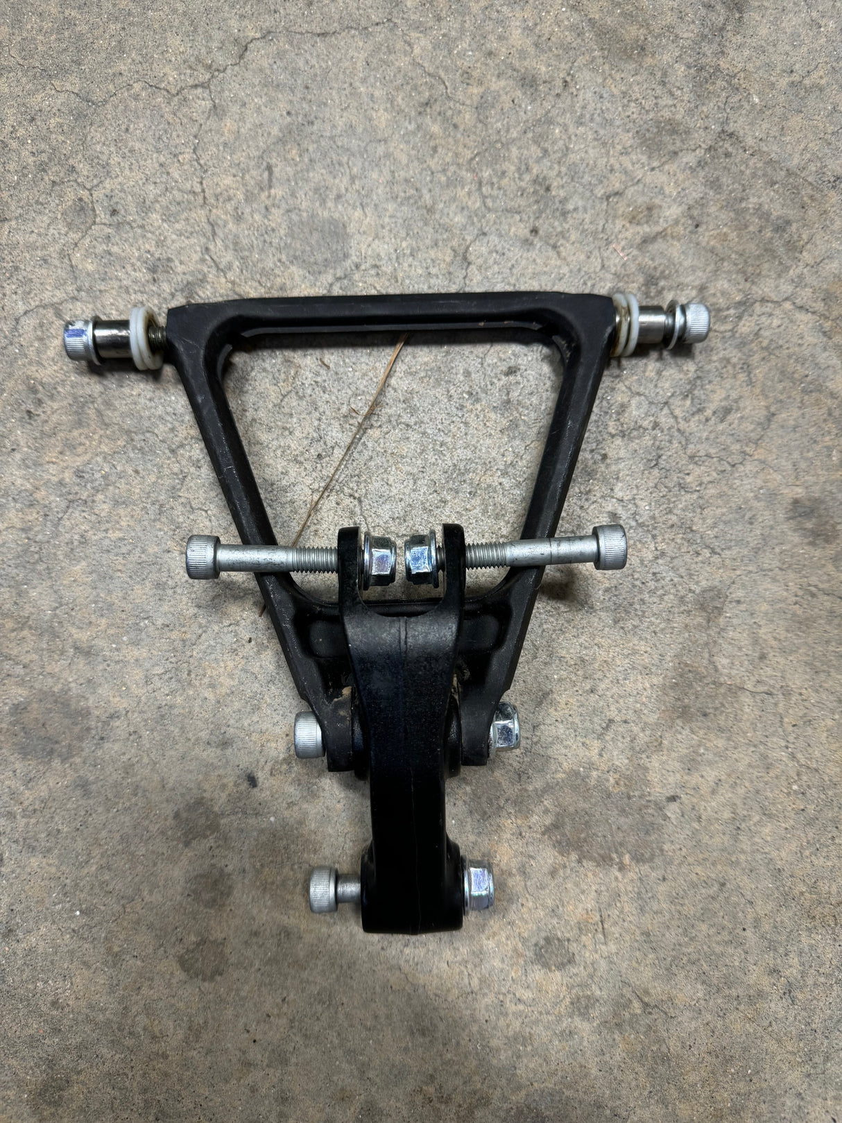 used triangle and linkage with bolts